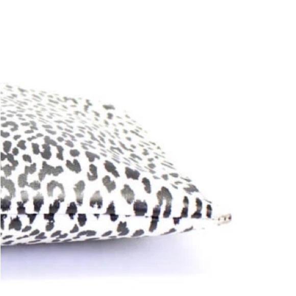 Saint Laurent White Black Cheetah Print Flat Clutch Bag - Picture 8 of 16